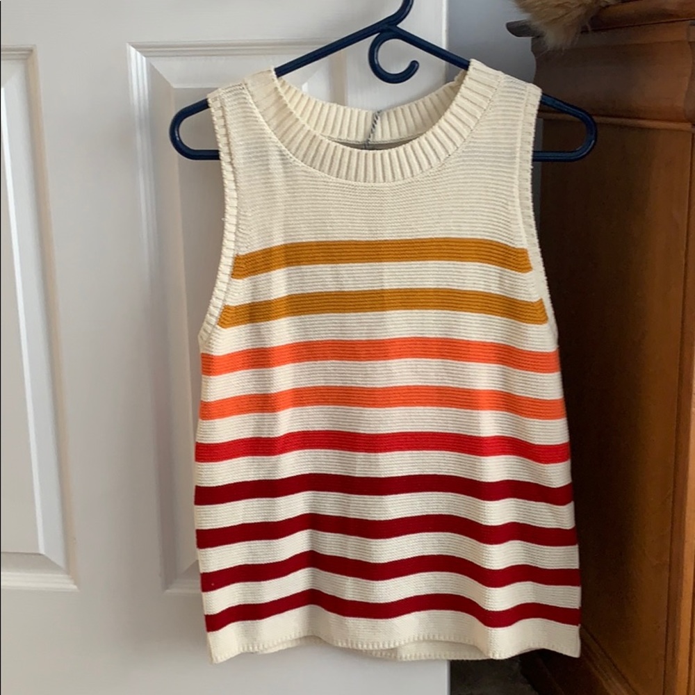 Sleeveless sweater